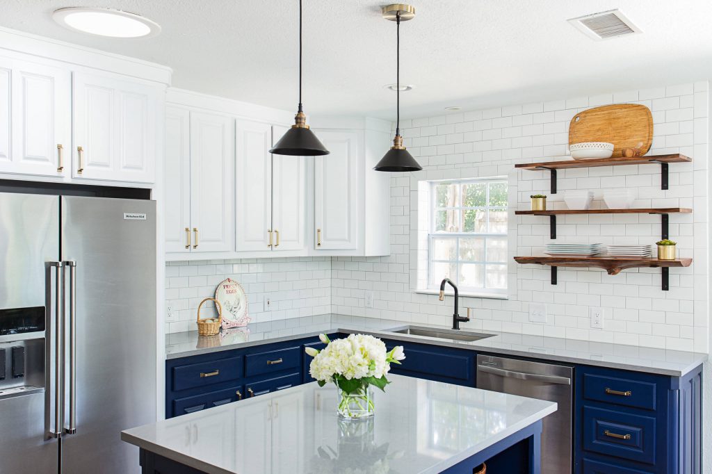 Kitchen Painted in Sherwin Williams Naval and Pure White