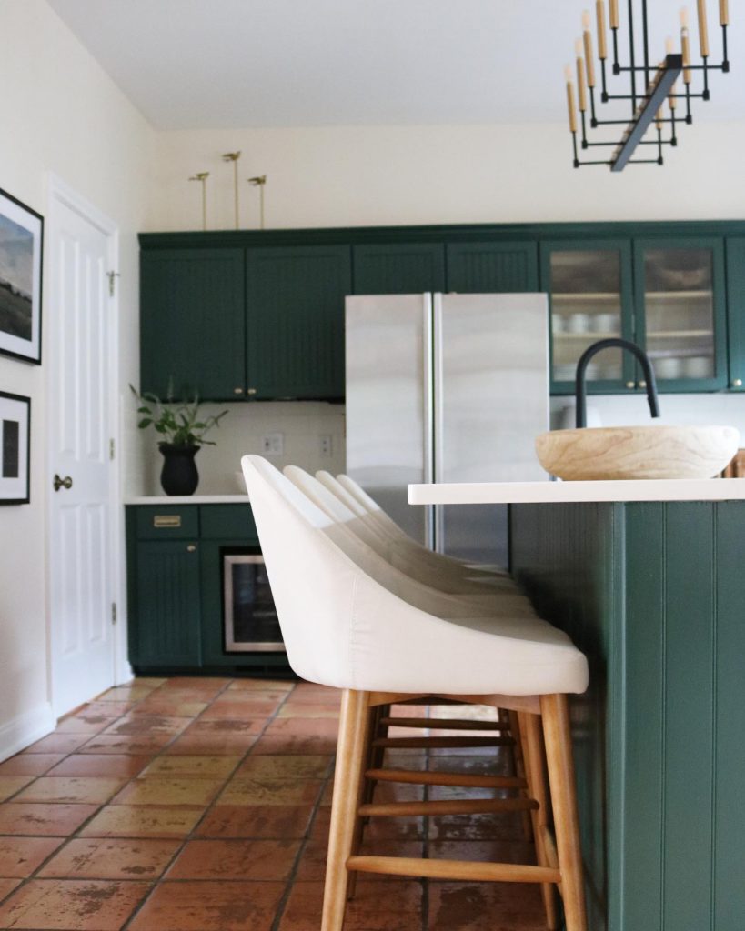 Sherwin Williams Dark Hunter Green kitchen island and cabinets