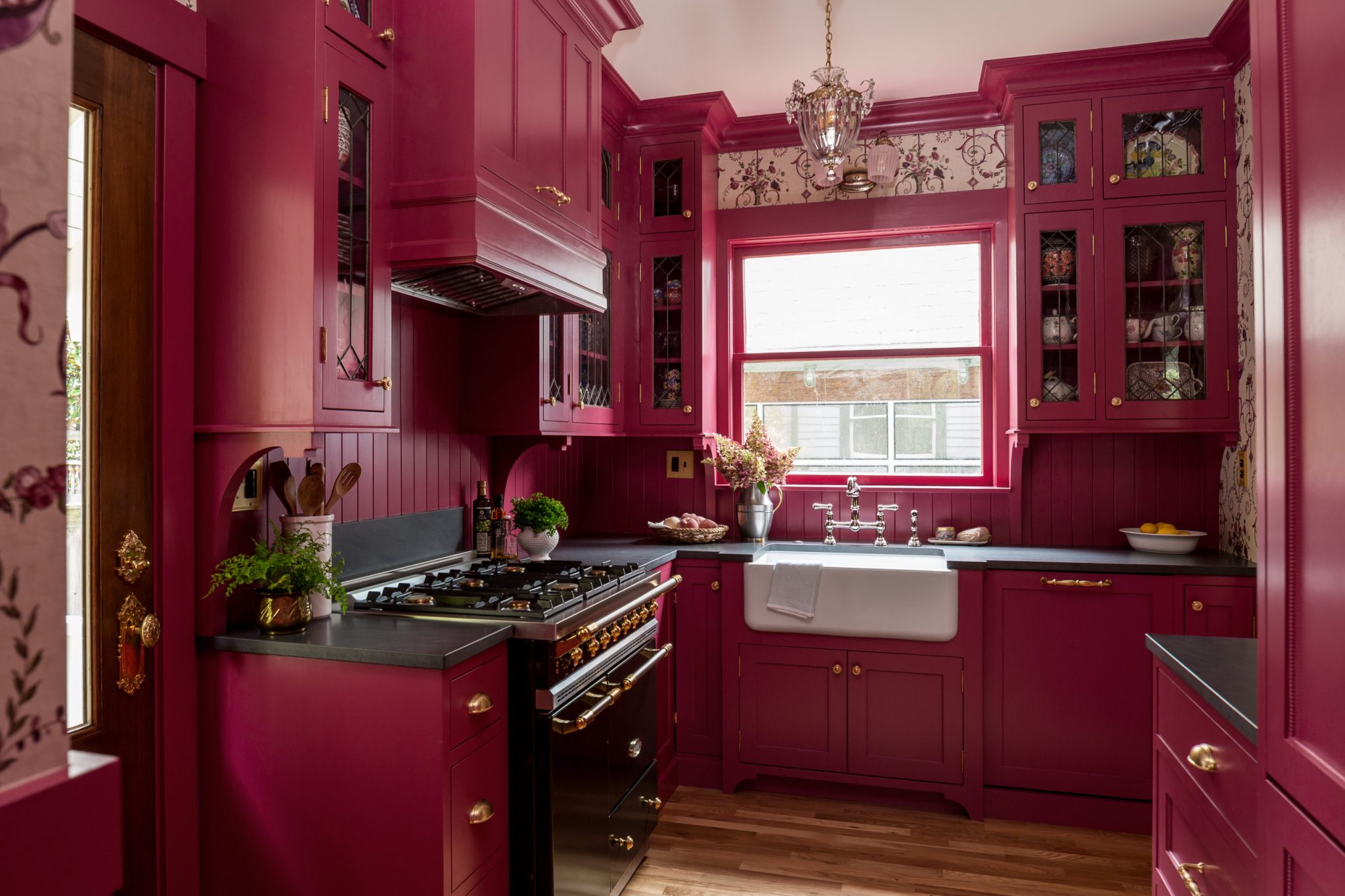 12+ Pink Paint Colors for Your Kitchen that are Inspirational!