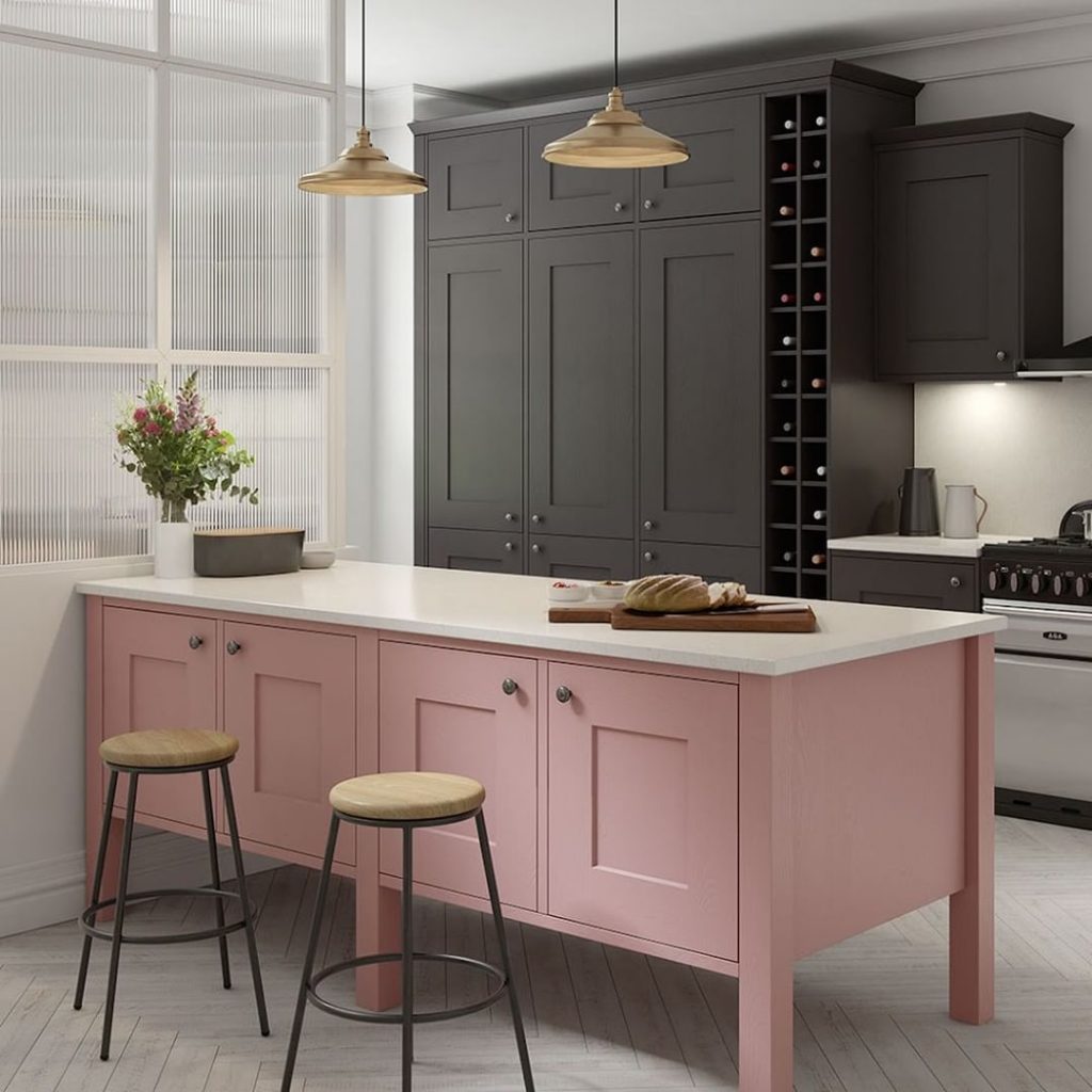 two toned pink and black kitchen cabinets idea