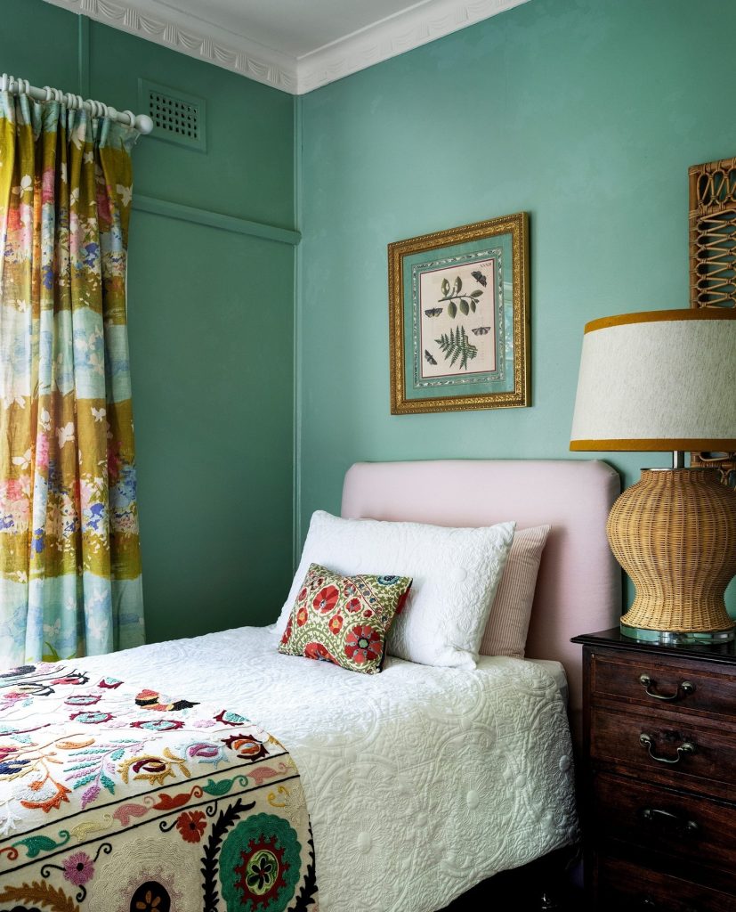 green cottage bedroom interior design