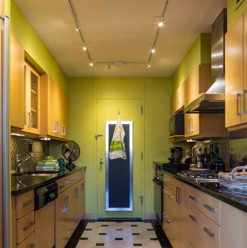 Benjamin Moore Wasabi kitchen