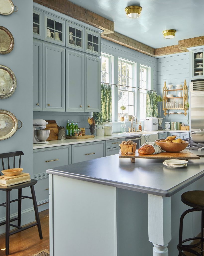 Sherwin Williams Dutch Tile Blue SW 0031 kitchen