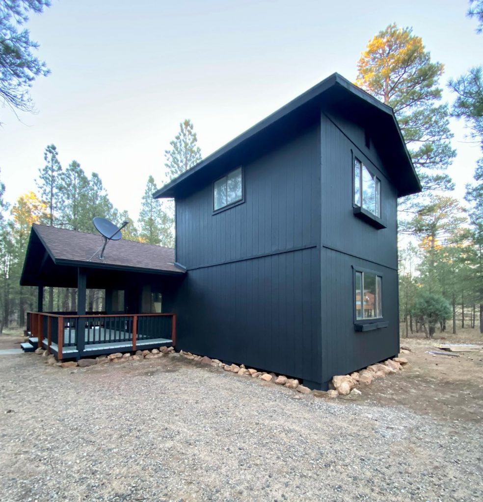 Sherwin Williams Tricorn Black esterior paint cabin