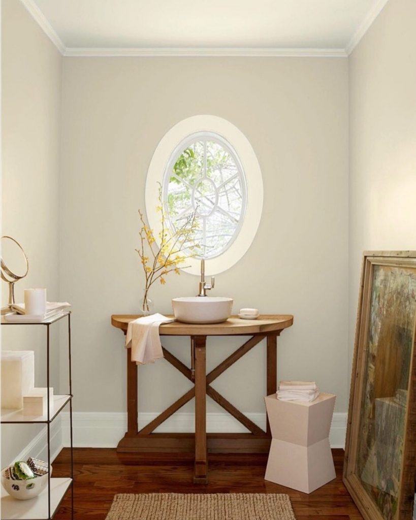 Benjamin Moore Manchester Tan walls