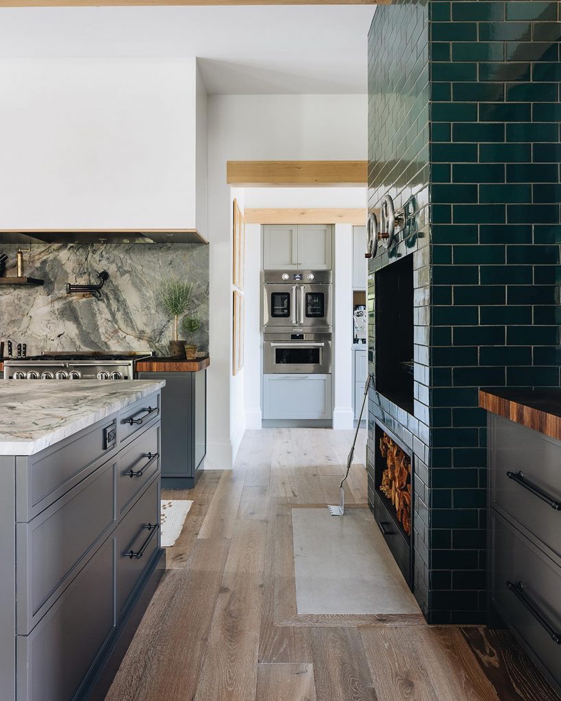 Green Tiled Hearth Oven modern kitchen 2023
