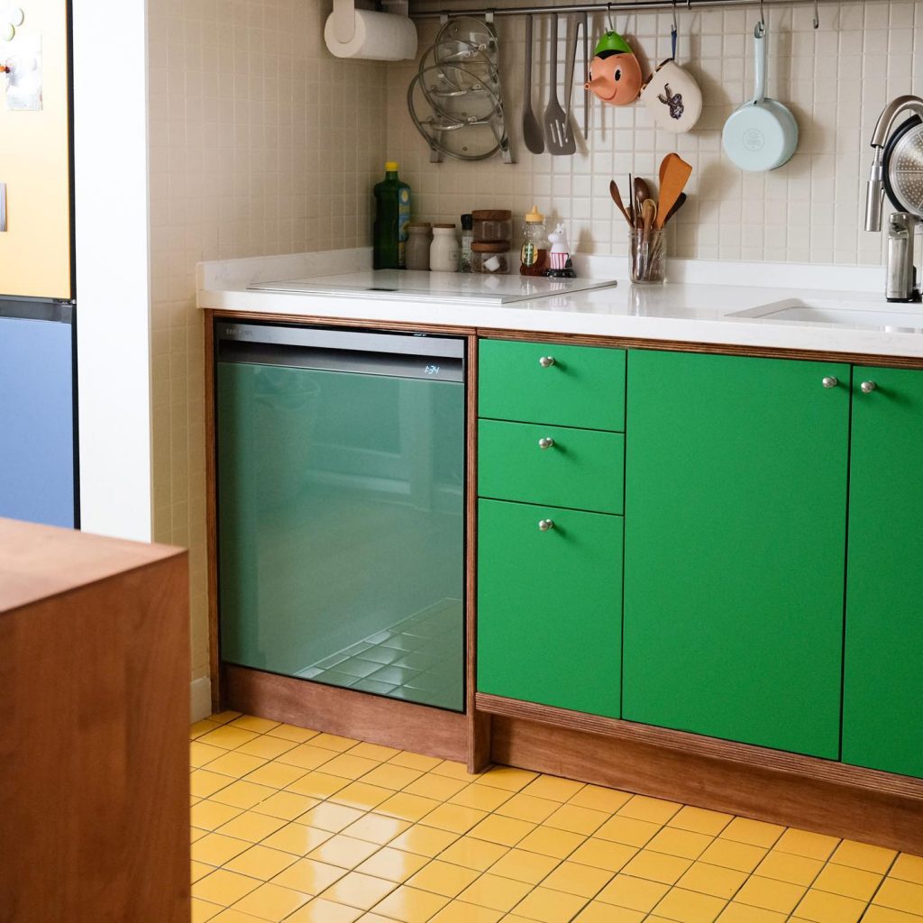 Benjamin Moore Jade Green kitchen cabinets