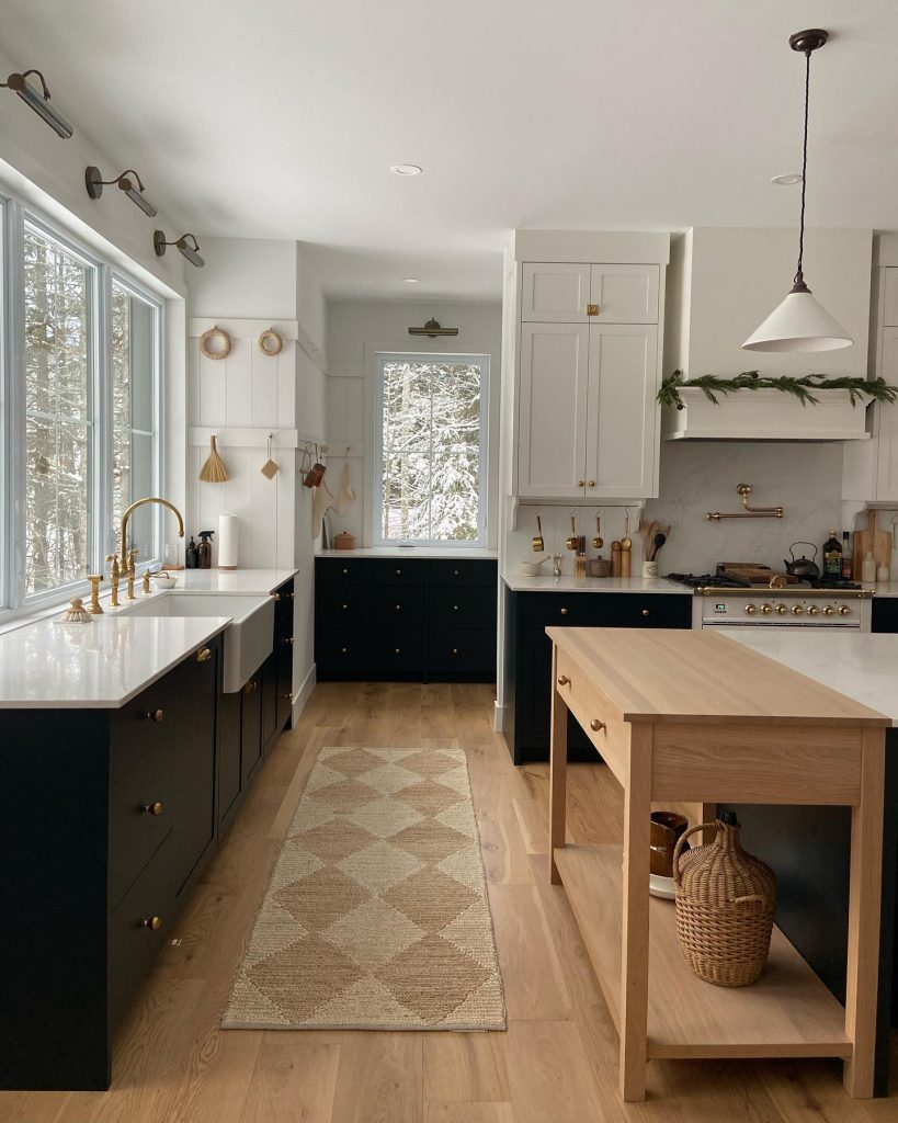 Benjamin Moore Midnight shaker kitchen cabinets farmhouse