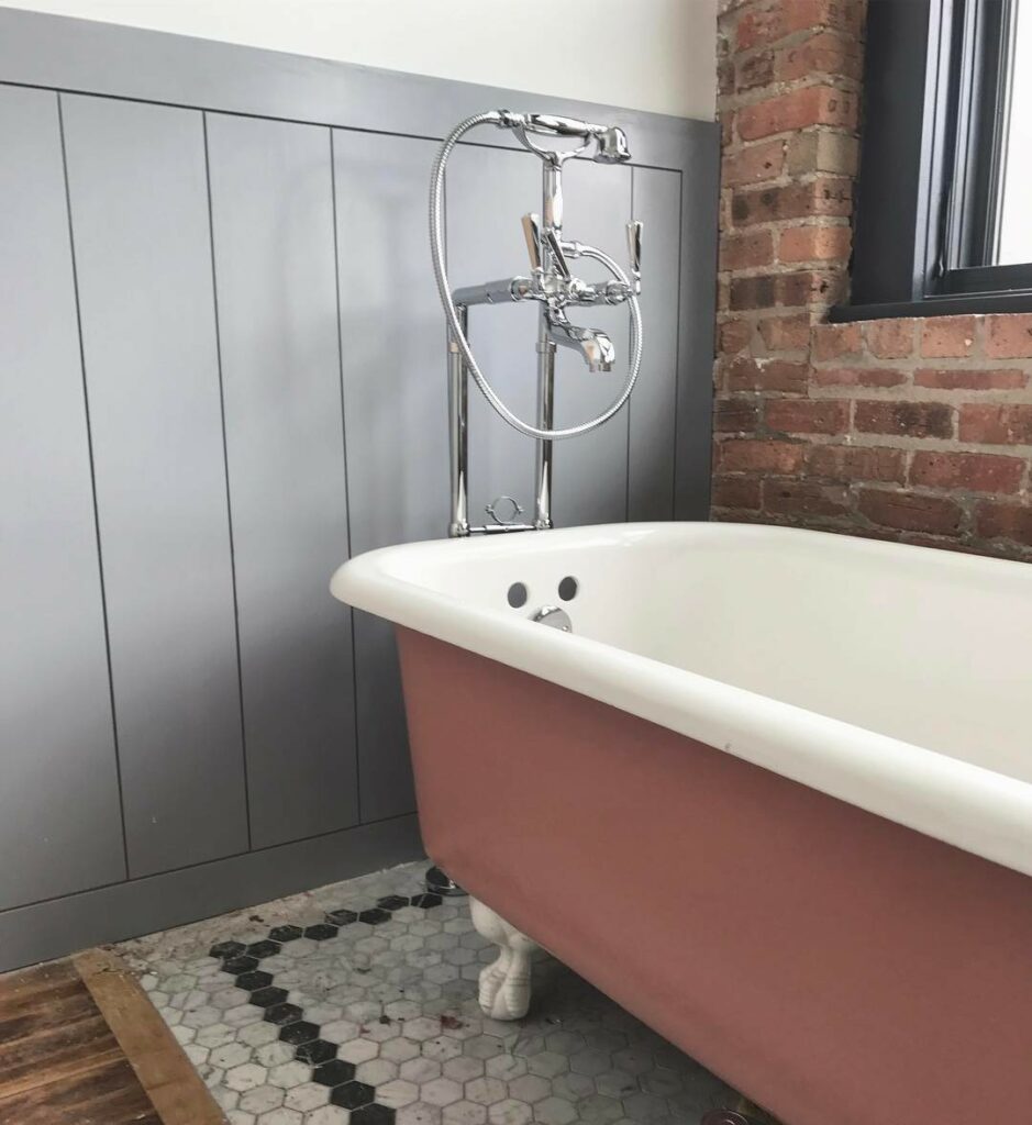 Benjamin Moore Rosy Tan pink painted clawfoot tub