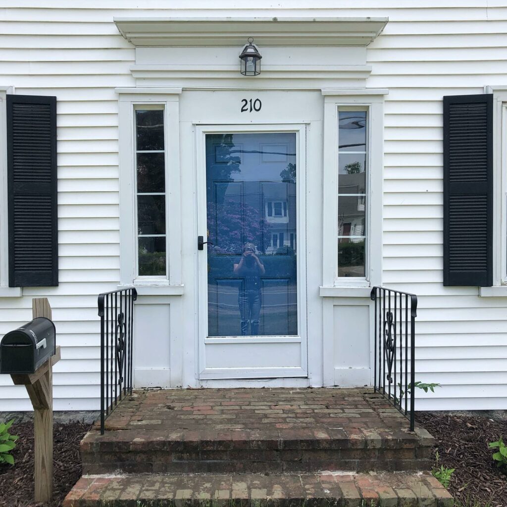 Benjamin Moore Blueberry exterior