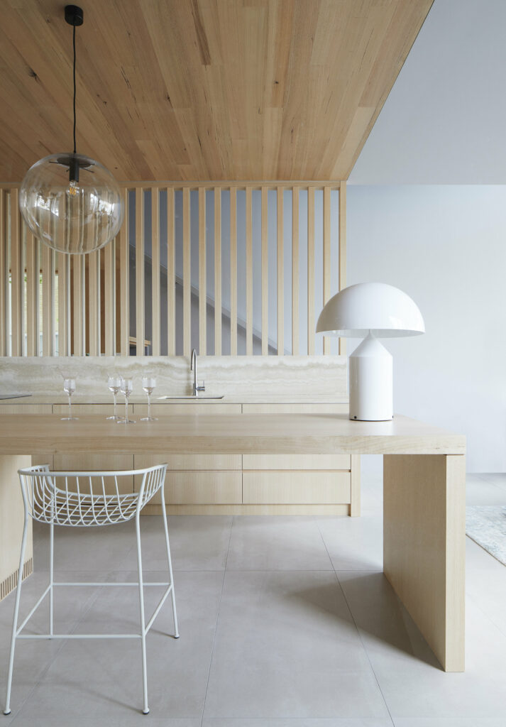Madeleine Blanchfield Architects, blonde wood kitchen modern