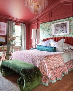 Benjamin-Moore-Cinnabar-red-walls-and-ceilings-with-green-accents-bedroom